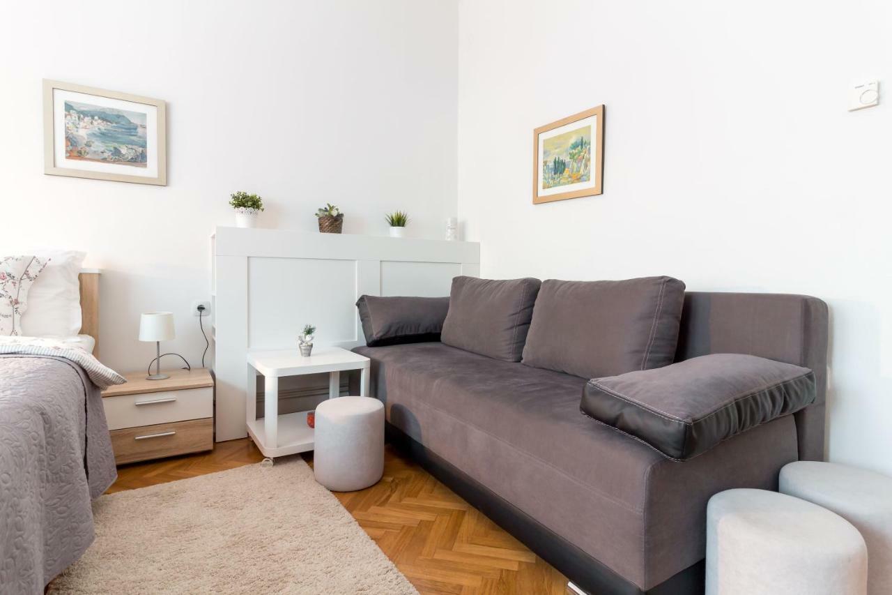"Apartment Lavanda Idila" Speed Wifi ซาเกร็บ ภายนอก รูปภาพ