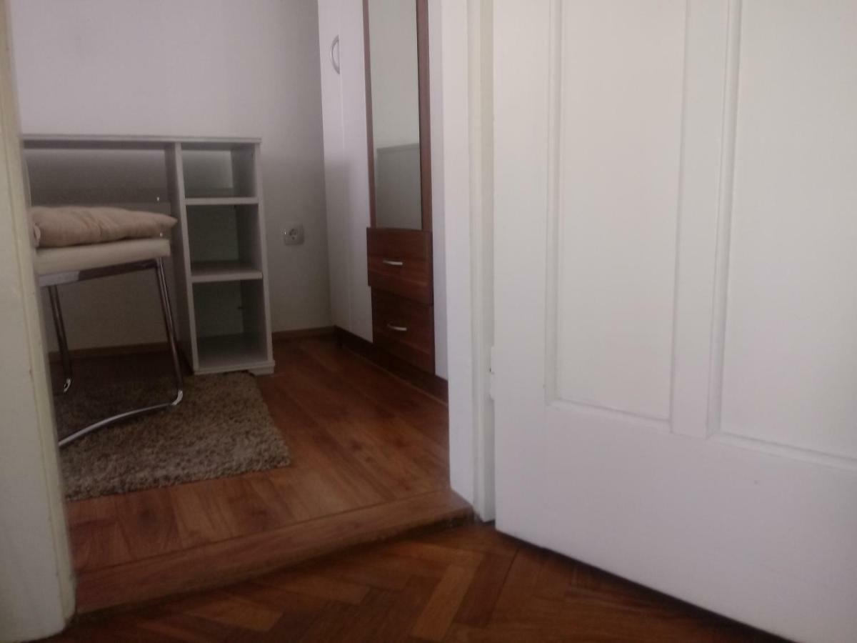 "Apartment Lavanda Idila" Speed Wifi ซาเกร็บ ภายนอก รูปภาพ